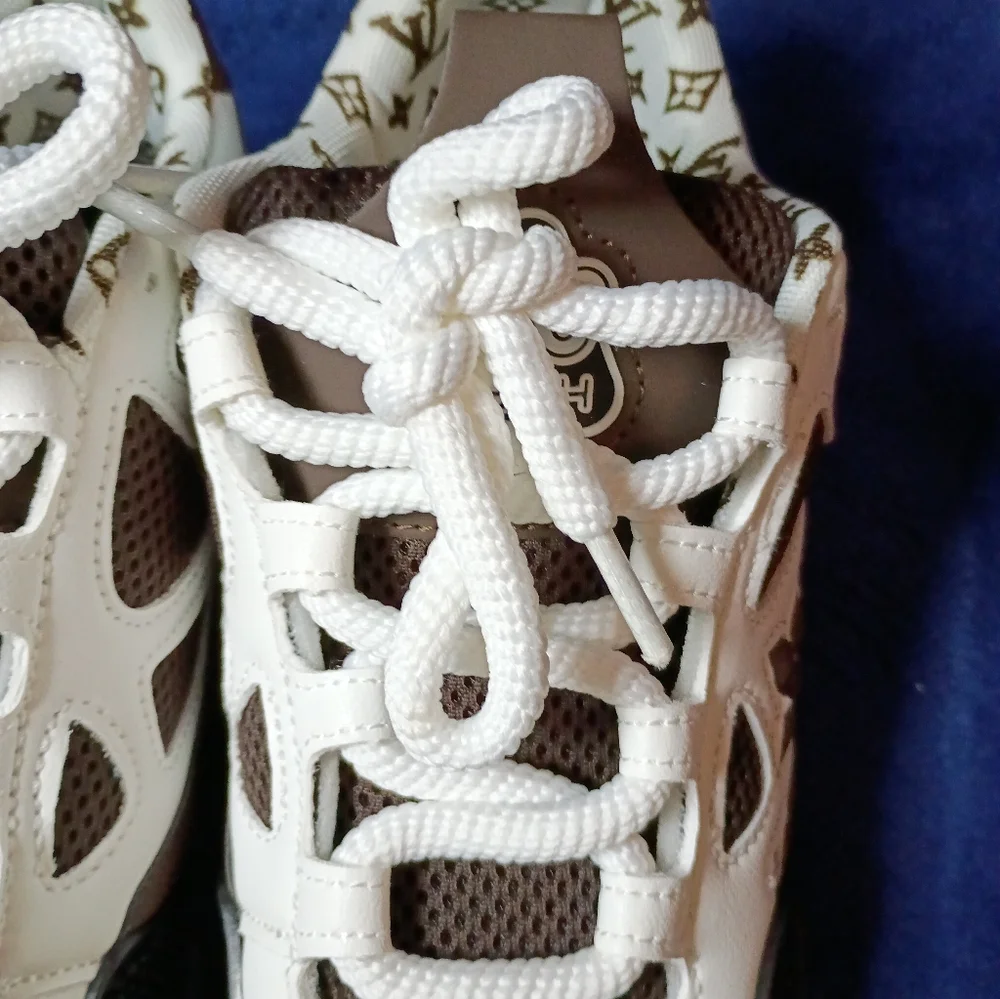 LV Skate Trainers - Picture 12 of 15